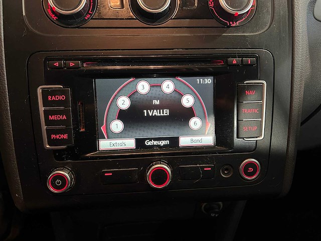 Volkswagen touran 1.2 tsi trendl.bluem, 82-xjd-4 - afbeelding 7 van  23