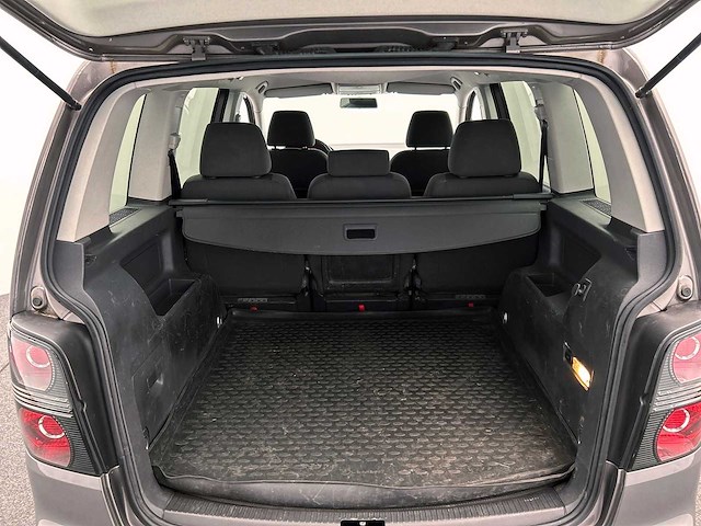 Volkswagen touran 1.4 tsi comfortline 2010 | l-945-kr - afbeelding 20 van  26