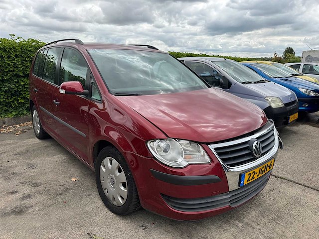 Volkswagen touran 1.4 tsi trendline automaat 22-jgh-6 - afbeelding 1 van  8