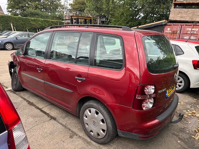 Volkswagen touran 1.4 tsi trendline automaat 22-jgh-6 - afbeelding 4 van  8
