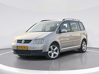 Volkswagen touran 1.6-16v fsi trendline 2003 | 31-nj-bj - afbeelding 1 van  28