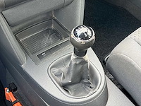 Volkswagen touran 1.6 athene 2004 | 10-pj-jh - afbeelding 6 van  27