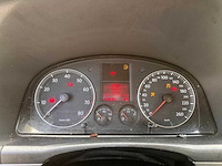 Volkswagen touran 1.6 athene, 50-pj-sg - afbeelding 3 van  11