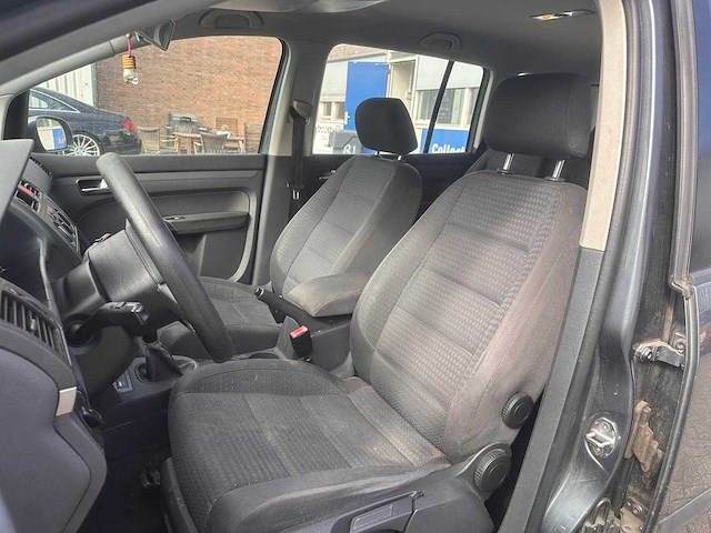 Volkswagen touran 1.6 athene, 50-pj-sg - afbeelding 3 van  9