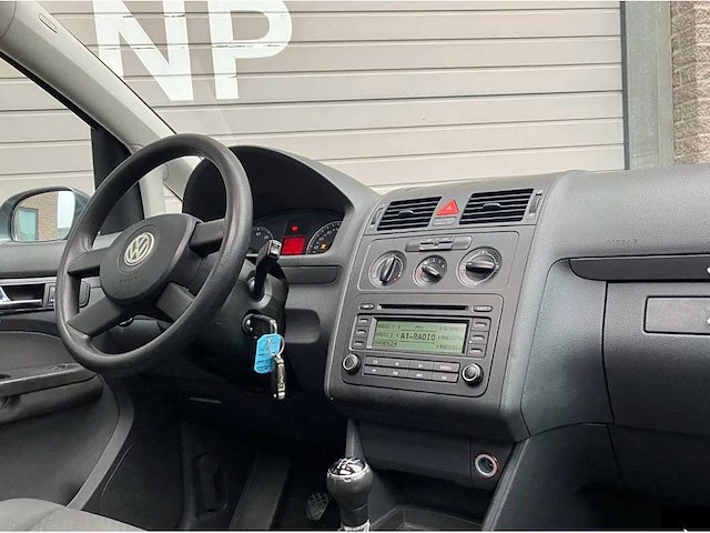 Volkswagen touran 1.6 athene, 91-pb-nv - afbeelding 14 van  14