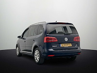 Volkswagen touran 1.6 tdi highline bluemotion 2015 - afbeelding 10 van  17