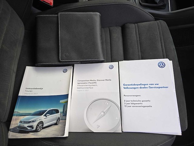 Volkswagen touran 1.6 tdi scr comfortline business 2018 | rl-117-b - afbeelding 26 van  34