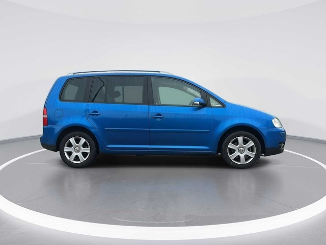 Volkswagen touran 2.0-16v fsi highline 2004 | 98-pr-kz i - afbeelding 3 van  15