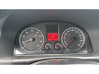 Volkswagen touran 2.0-16v fsi highline 2004 | 98-pr-kz i - afbeelding 10 van  15