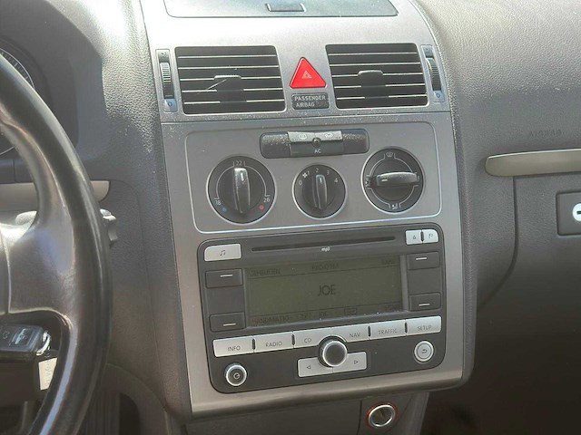 Volkswagen touran 2.0 tdi comfortline , 83-vjg-8 - afbeelding 2 van  14