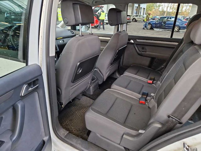 Volkswagen touran 2.0 tdi comfortline bluemotion automaat, 3-tnj-34 - afbeelding 6 van  9