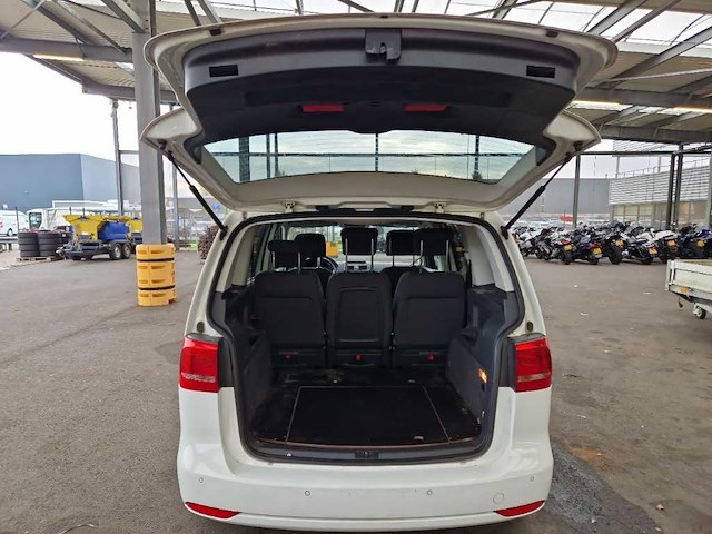Volkswagen touran 2.0 tdi comfortline bluemotion, gx-711-k - afbeelding 5 van  9