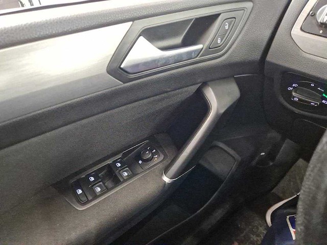 Volkswagen touran 2.0 tdi comfortline, h-063-xz - afbeelding 2 van  16