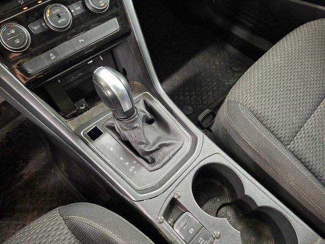 Volkswagen touran 2.0 tdi comfortline, j-882-gz - afbeelding 4 van  14