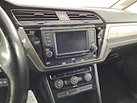 Volkswagen touran 2.0 tdi scr comfortline automaat, kd-365-j - afbeelding 3 van  12