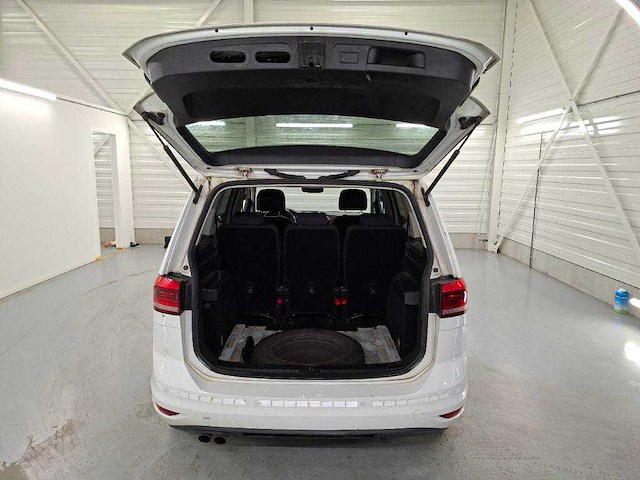 Volkswagen touran 2.0 tdi scr comfortline automaat, pv-961-b - afbeelding 8 van  12