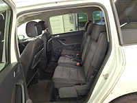 Volkswagen touran 2.0 tdi scr comfortline automaat, pv-961-b - afbeelding 2 van  4