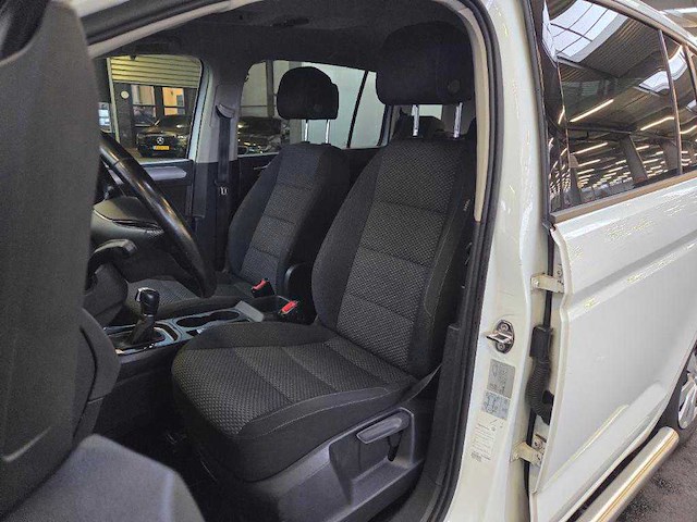 Volkswagen touran 2.0 tdi scr comfortline, jr-086-t - afbeelding 4 van  13