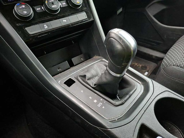 Volkswagen touran 2.0 tdi scr comfortline, ps-296-f - afbeelding 4 van  5