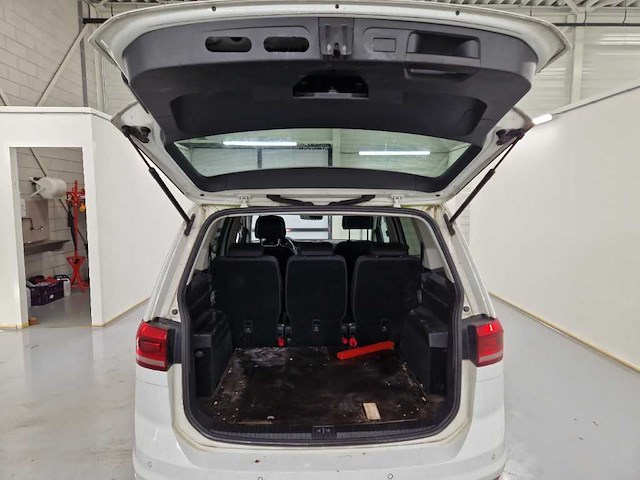 Volkswagen touran 2.0 tdi scr comfortline, rr-121-d - afbeelding 6 van  8