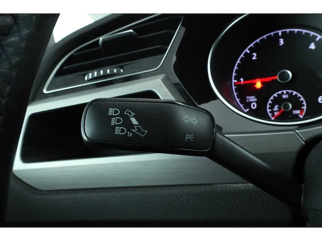 Volkswagen touran comfortline 2.0 tdi 150pk 2021, kfv-52-v - afbeelding 10 van  26