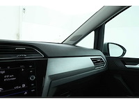 Volkswagen touran comfortline 2.0 tdi 150pk 2021, kfv-52-v - afbeelding 24 van  26