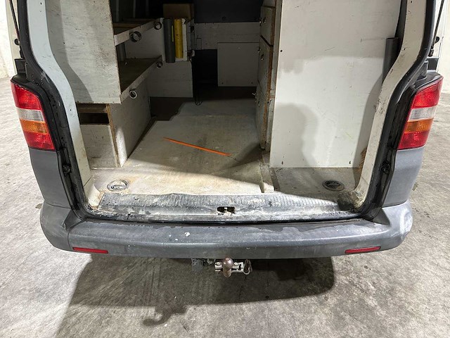 Volkswagen transporter 1.9 tdi 300 103pk 2005, 54-bz-gh - afbeelding 14 van  35
