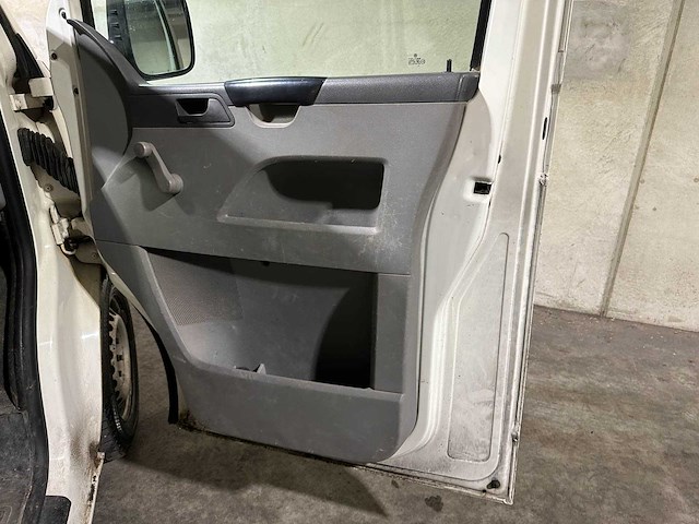 Volkswagen transporter 1.9 tdi 300 103pk 2005, 54-bz-gh - afbeelding 21 van  35