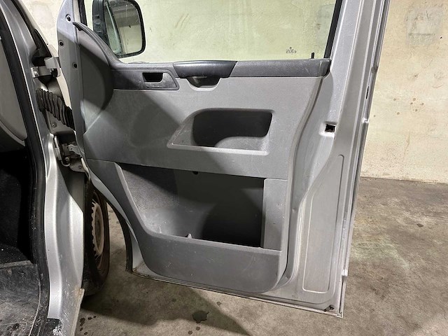 Volkswagen transporter 1.9 tdi 300 t800 84pk 2007, 56-vdx-9 bedrijfswagen - afbeelding 17 van  27