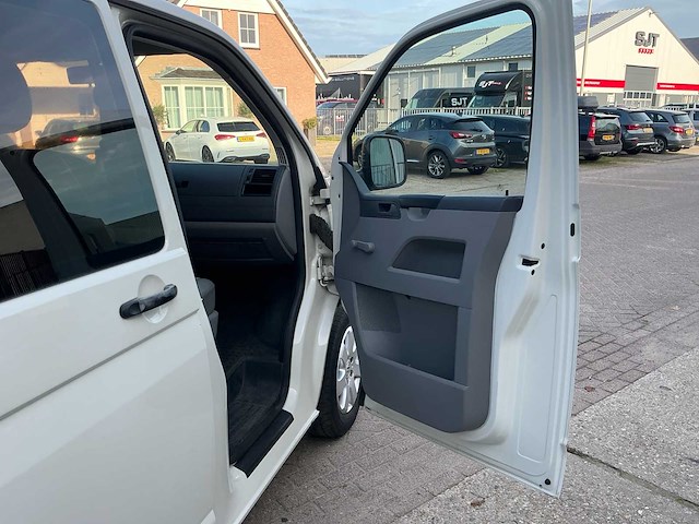 Volkswagen transporter 1.9 tdi 300 trend.dc bedrijfswagen / rolstoelbus - afbeelding 18 van  33