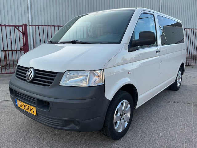 Volkswagen transporter 1.9 tdi 300 trend.dc bedrijfswagen / rolstoelbus - afbeelding 1 van  33