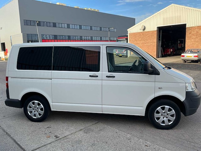 Volkswagen transporter 1.9 tdi 300 trend.dc bedrijfswagen / rolstoelbus - afbeelding 5 van  33