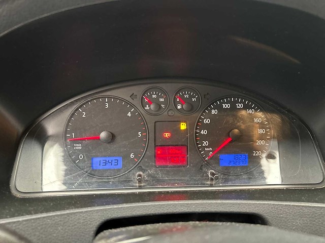 Volkswagen transporter 1.9 tdi 340 trendline dc 2008 - afbeelding 8 van  18