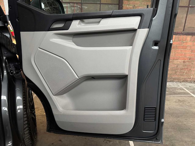 Volkswagen transporter 2.0 tdi dsg "dubbel cabine" highline 204pk 2016 bedrijfswagen, vv-438-f - afbeelding 32 van  53