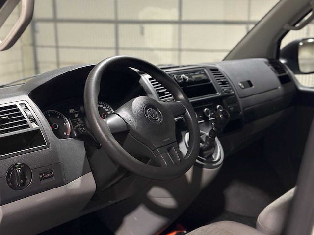 Volkswagen transporter 2.0 tdi l1h1 150pk 2010, 6-vhk-98 - afbeelding 3 van  35