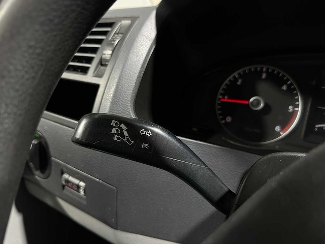 Volkswagen transporter 2.0 tdi l1h1 150pk 2010, 6-vhk-98 - afbeelding 7 van  35