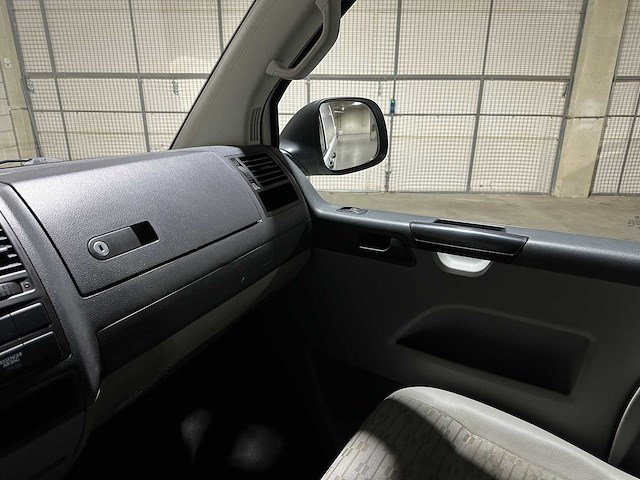 Volkswagen transporter 2.0 tdi l1h1 150pk 2010, 6-vhk-98 - afbeelding 11 van  35
