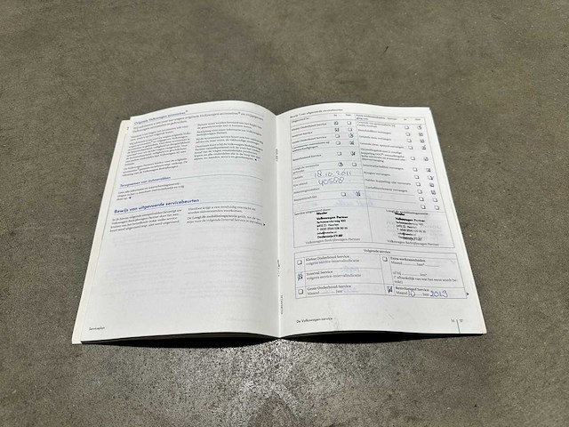 Volkswagen transporter 2.0 tdi l1h1 150pk 2010, 6-vhk-98 - afbeelding 25 van  35