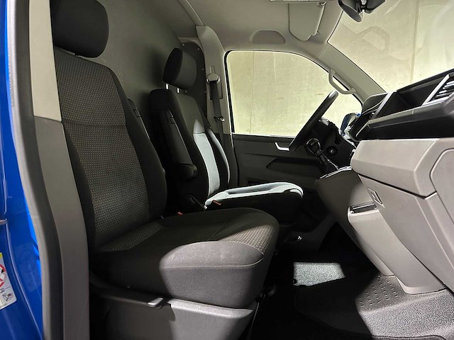 Volkswagen transporter 2.0 tdi l1h1 28 90pk 2021, vlf-37-f bedrijfswagen - afbeelding 29 van  37