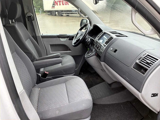 Volkswagen transporter 2.0 tdi l1h1 com. dc bedrijfswagen - afbeelding 2 van  23