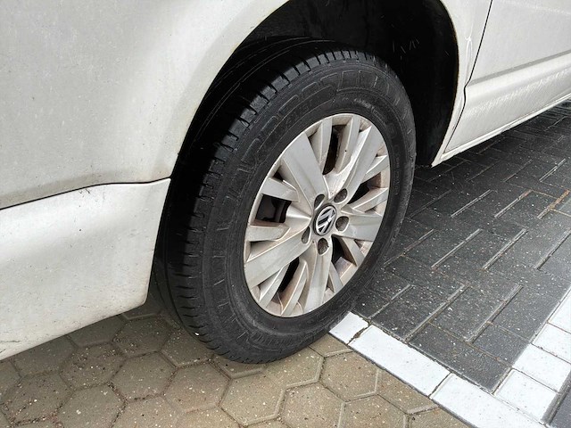 Volkswagen transporter 2.0 tdi l1h1 com. dc bedrijfswagen - afbeelding 14 van  23