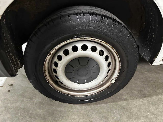 Volkswagen transporter 2.0 tdi l1h1 comfortline 150pk 2019 (origineel-nl), v-084-xr - afbeelding 28 van  51