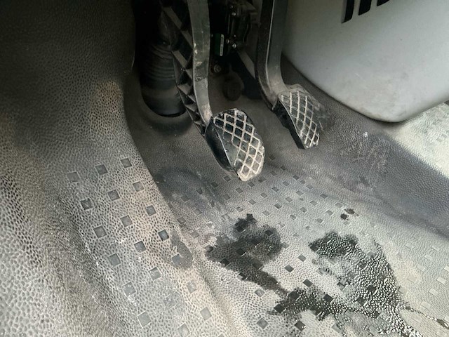 Volkswagen transporter 2.0 tdi l1h1 high.dc bedrijfswagen - afbeelding 24 van  39