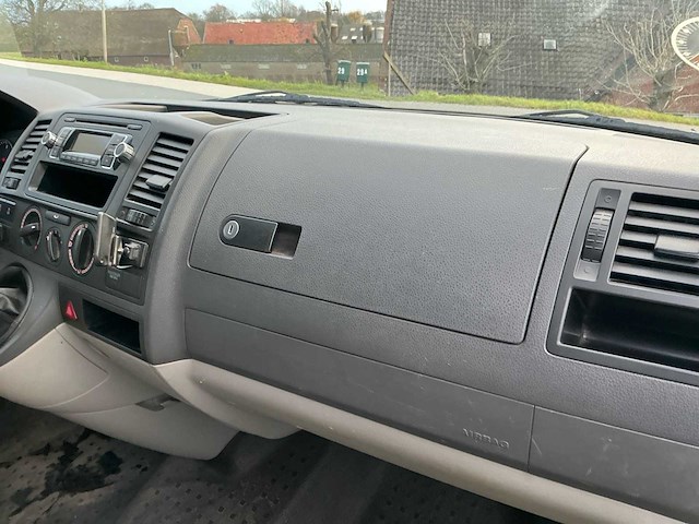 Volkswagen transporter 2.0 tdi l1h1 high.dc bedrijfswagen - afbeelding 26 van  39