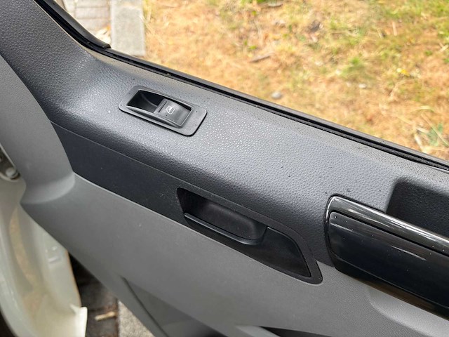 Volkswagen transporter 2.0 tdi l1h1 t800ba. bedrijfswagen - afbeelding 22 van  54
