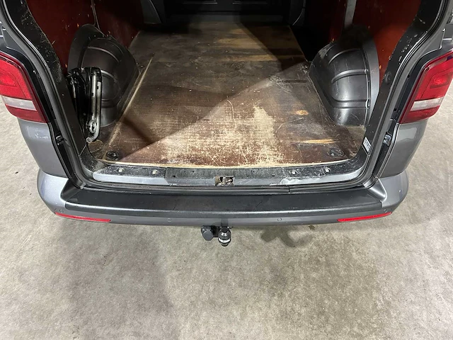 Volkswagen transporter 2.0 tdi l1h2 140pk 2015 (origineel-nl) automaat, vl-857-r - afbeelding 17 van  44