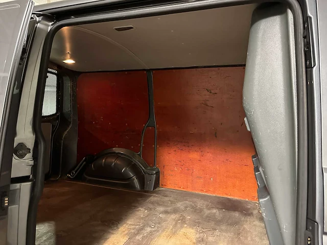 Volkswagen transporter 2.0 tdi l1h2 140pk 2015 (origineel-nl) automaat, vl-857-r - afbeelding 21 van  44