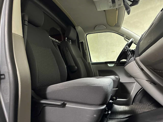 Volkswagen transporter 2.0 tdi l1h2 140pk 2015 (origineel-nl) automaat, vl-857-r - afbeelding 25 van  44