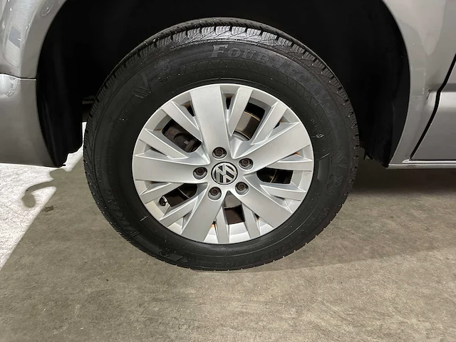 Volkswagen transporter 2.0 tdi l1h2 140pk 2015 (origineel-nl) automaat, vl-857-r - afbeelding 28 van  44