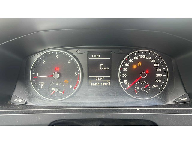 Volkswagen transporter 2.0 tdi l1h2 4m hi. 4x4 camper - afbeelding 27 van  33